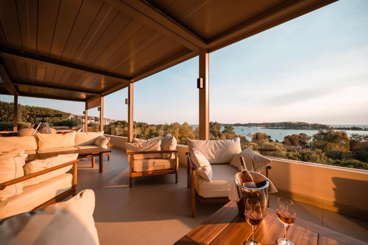 Somewhere Vouliagmeni Athena Bagian luar foto